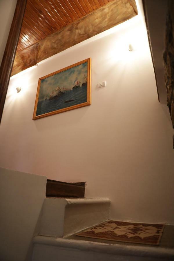 בראט Guest House Mikel מראה חיצוני תמונה