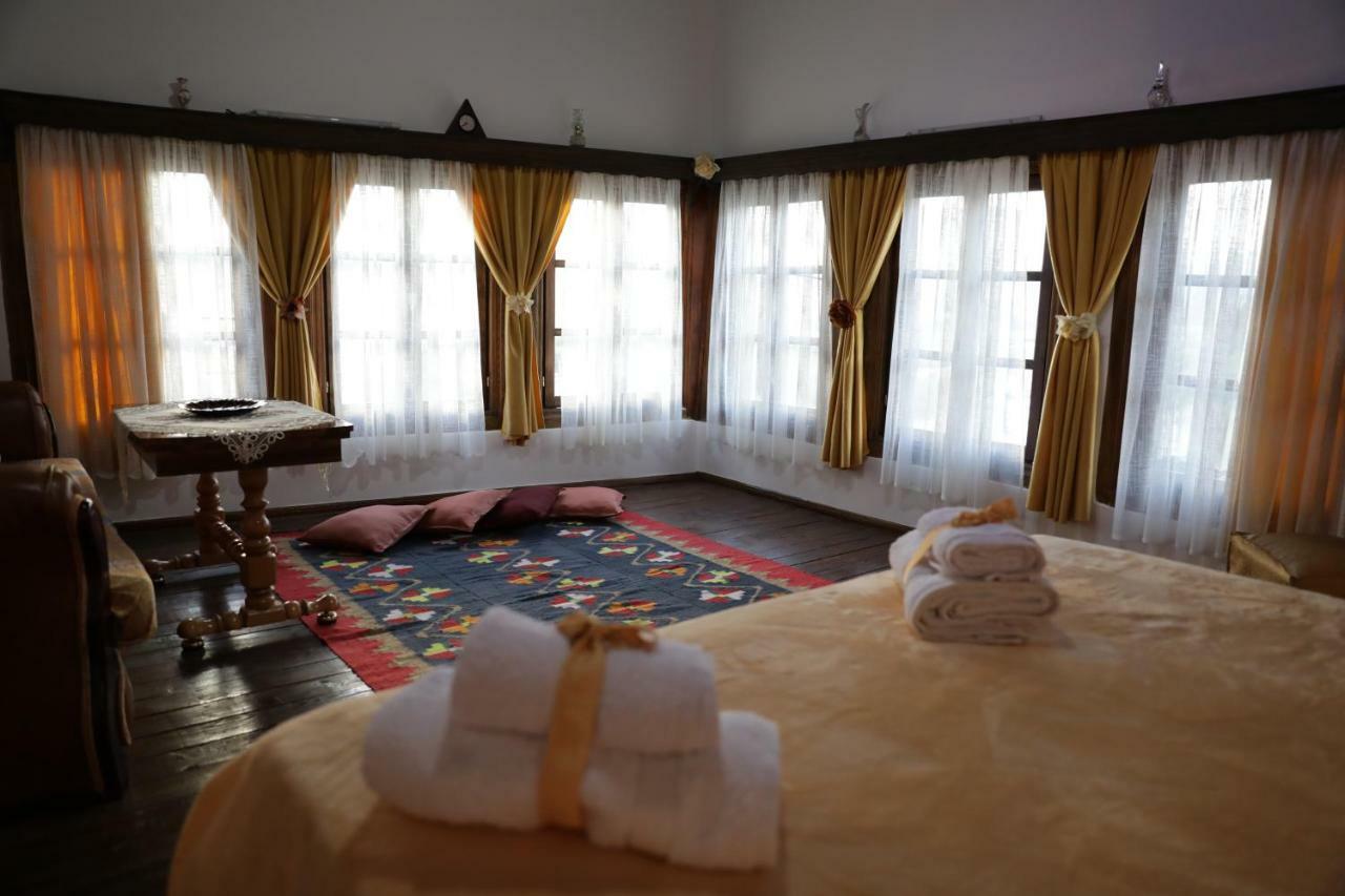 בראט Guest House Mikel מראה חיצוני תמונה